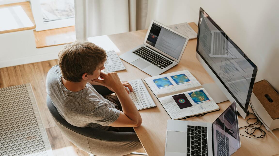 Dark Mode, Glassmorphism & Neumorphism: Are They Right for Your Next Website?